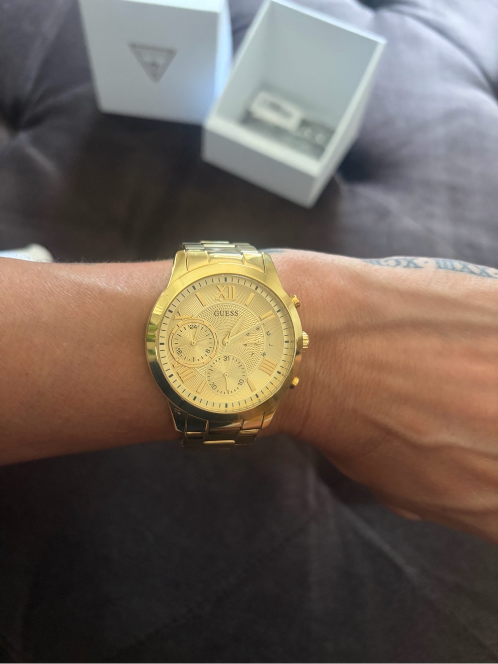 GUESS Gold-Tone Women’s chronograph Bracelet Watch - Picture 3 of 8